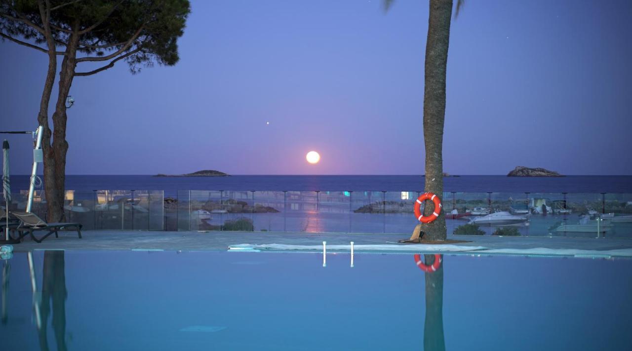 The Ibiza Twiins - 4* Sup Hotel Playa d'en Bossa Bagian luar foto