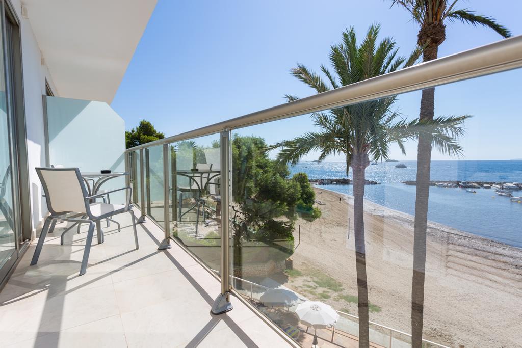 The Ibiza Twiins - 4* Sup Hotel Playa d'en Bossa Bagian luar foto