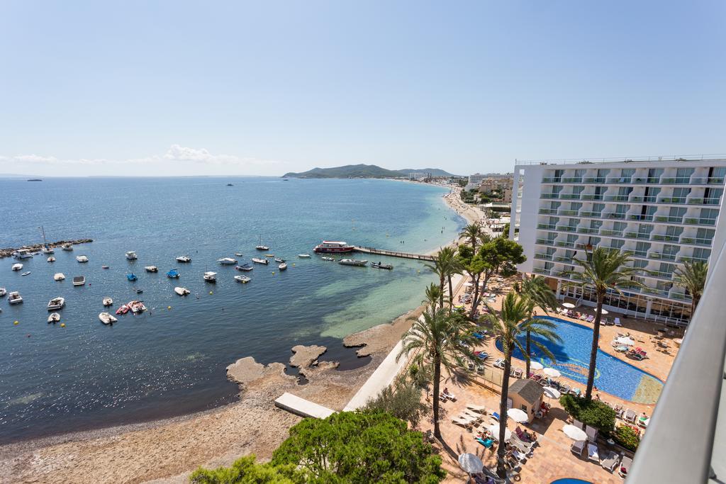 The Ibiza Twiins - 4* Sup Hotel Playa d'en Bossa Bagian luar foto